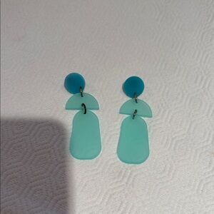 Elegant Blue Dangle acrylic Earrings